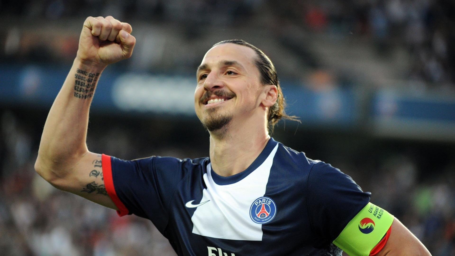 -体育赛事博物馆展出经典赛季珍贵影像资料,体育赛事展示